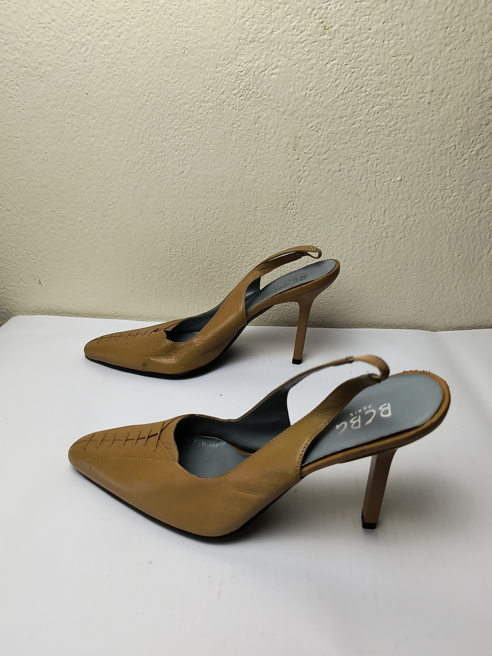 BCBG 10B Tan Pointed-Toe Slingback Stiletto Heels